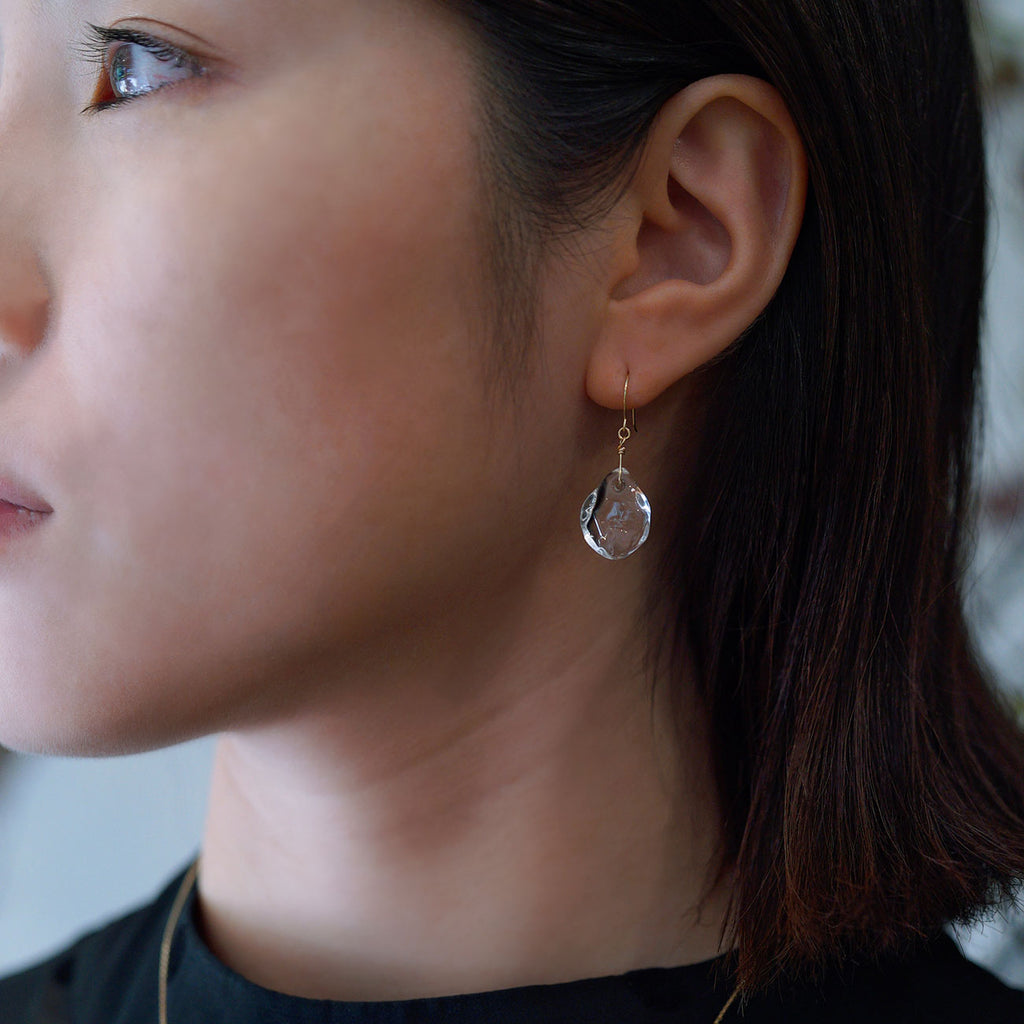 ピアス　ウィンク　K18